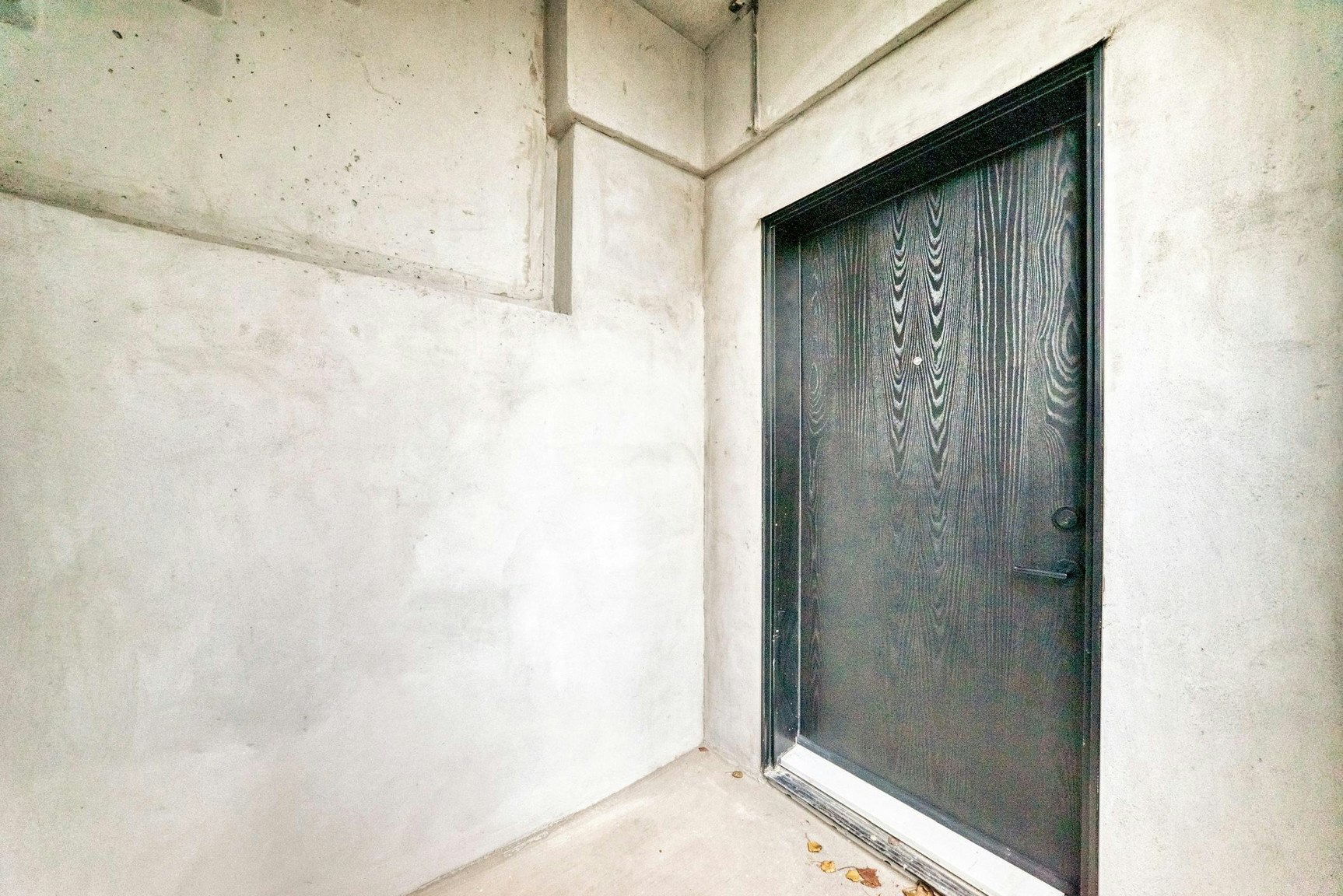 15720 103 Avenue Northwest, Edmonton, AB, T5P 0P6 - 3