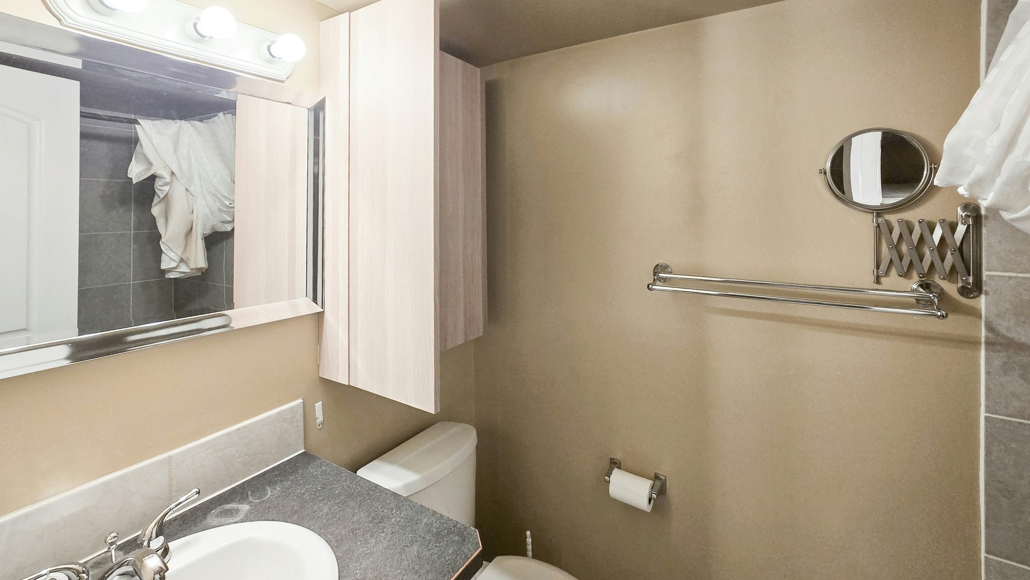 136 Castlegreen Close Northeast, Calgary, AB, T3J 1Y6 - 20