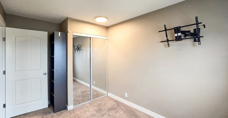 136 Castlegreen Close Northeast, Calgary, AB, T3J 1Y6 - 12