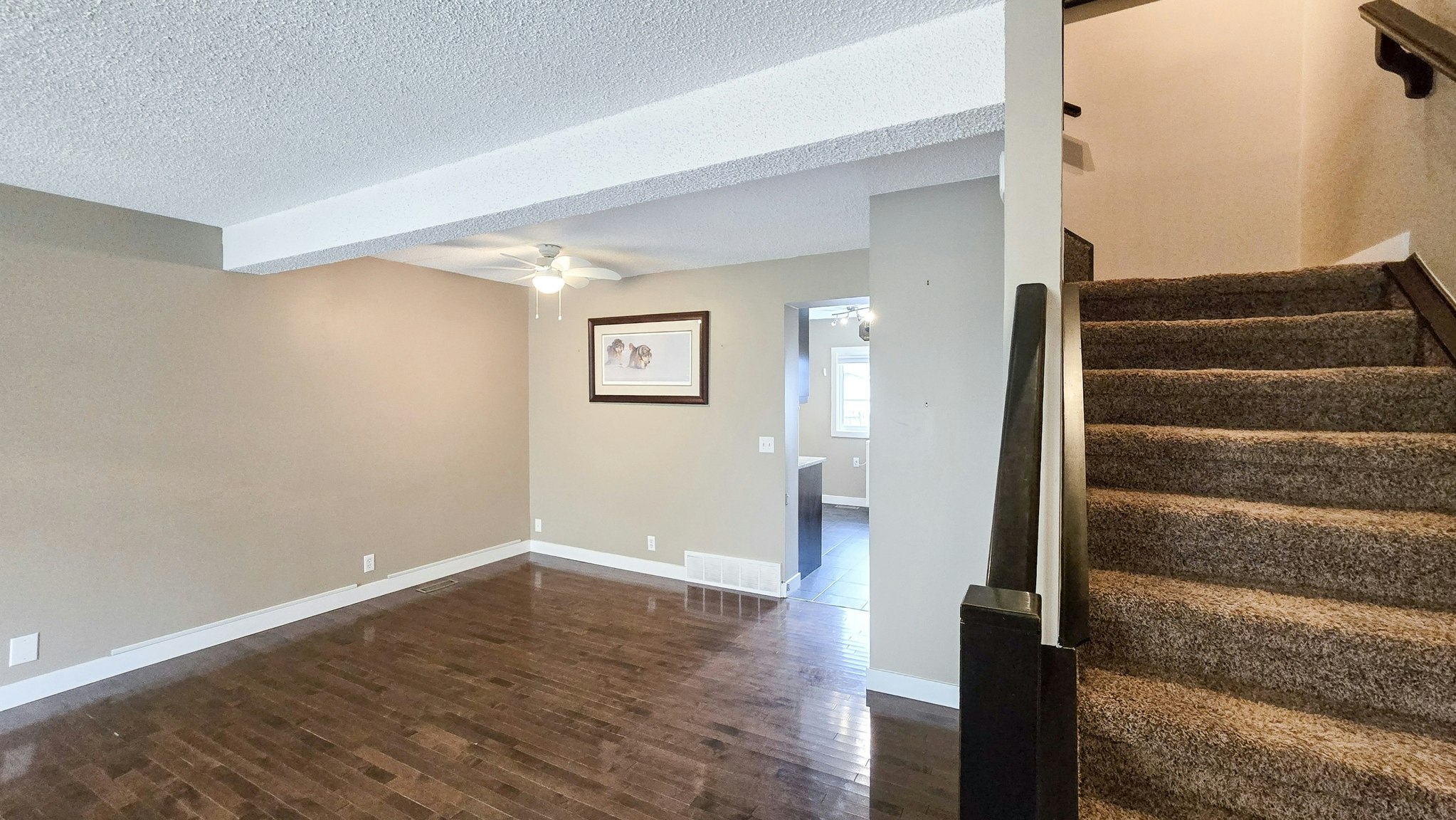 136 Castlegreen Close Northeast, Calgary, AB, T3J 1Y6 - 8