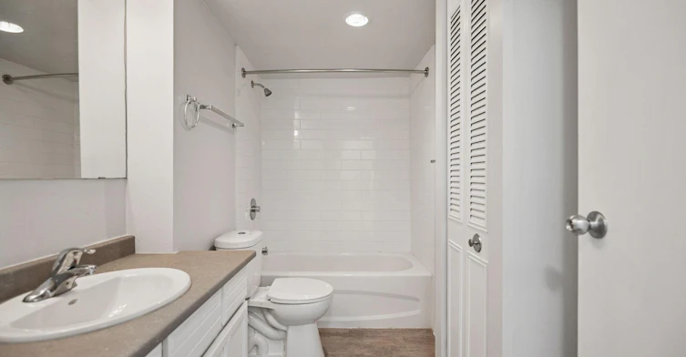 979-2246-1959 Marine Drive, West Vancouver, BC, V7P 3G1 - 11