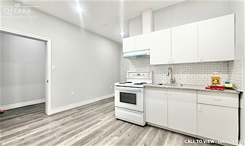 4-1942 Weston Road, Toronto, ON, M9N 1W2