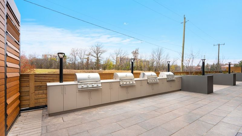 620-291 Queens Avenue, Oakville, ON, L6H 2B4 - 35