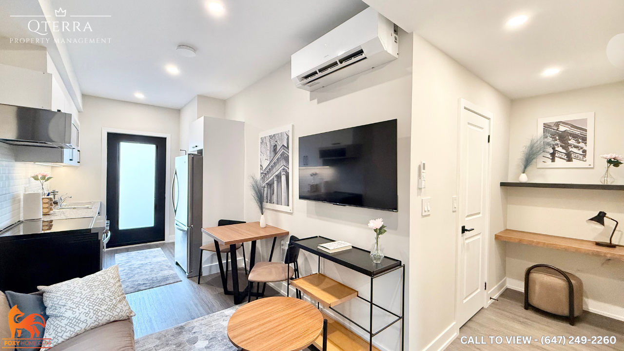 1-50 Castleton Avenue, Toronto, ON, M6N 3Z7