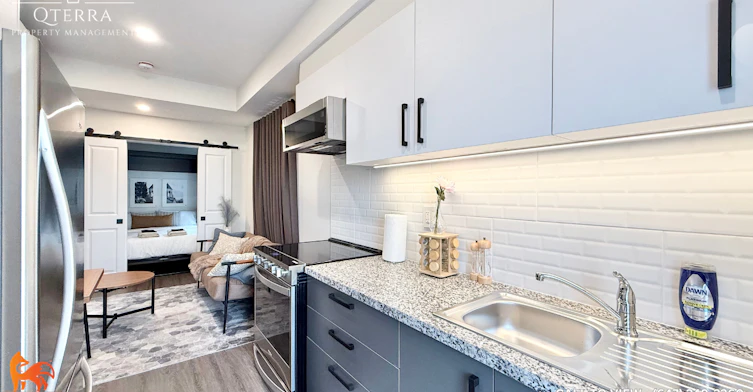1-50 Castleton Avenue, Toronto, ON, M6N 3Z7 - 2