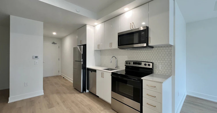 305-2070 Scott Street, Ottawa, ON, K1Z 6S9