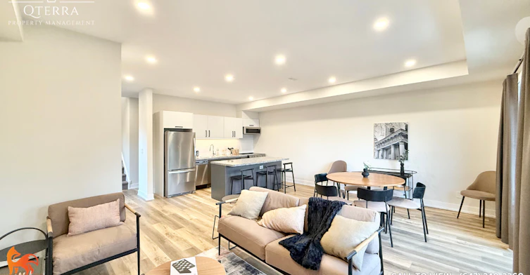 3-21 Batavia Avenue, Toronto, ON, M6N 4A1 - 3