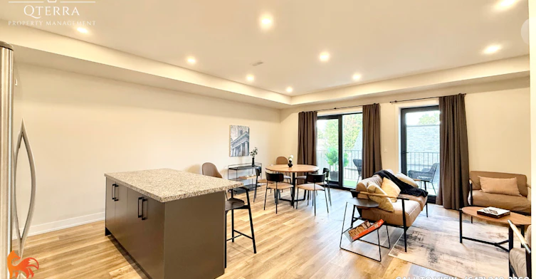 3-21 Batavia Avenue, Toronto, ON, M6N 4A1