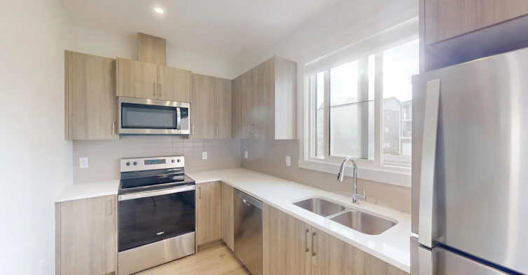338 Seton Villas Se, Calgary, AB, T3M 3T8 - 2