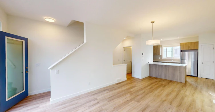 338 Seton Villas Se, Calgary, AB, T3M 3T8 - 3