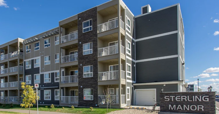 3928 Green Falls Drive, Regina, SK, S4V 3M1 - 3
