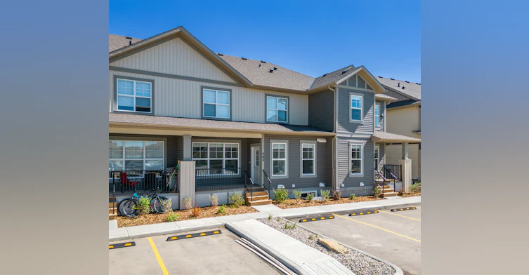 320 Heartland Crescent, Cochrane, AB, T4C 2P7
