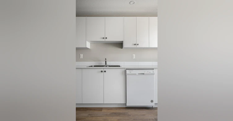 320 Heartland Crescent, Cochrane, AB, T4C 2P7 - 8