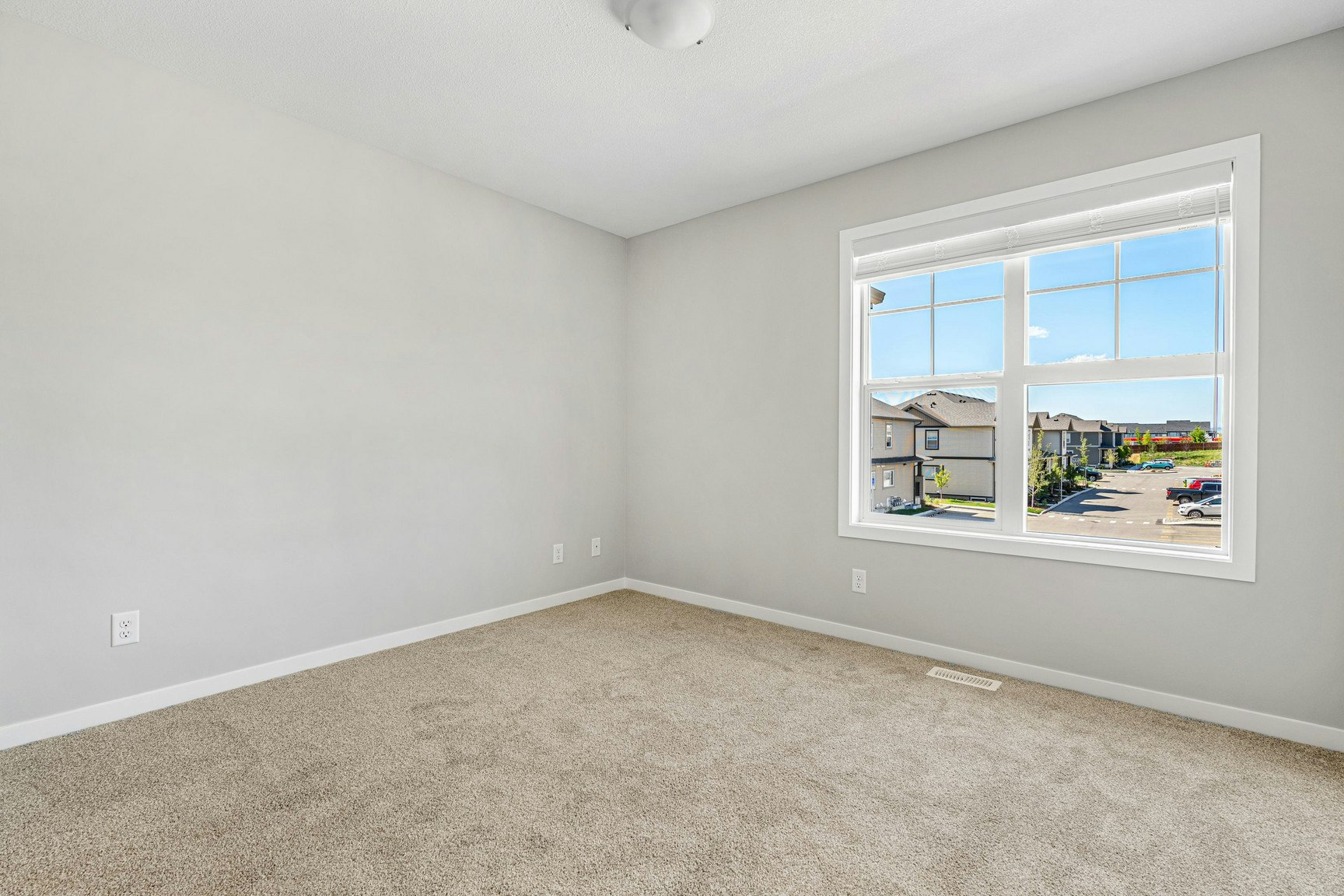 320 Heartland Crescent, Cochrane, AB, T4C 2P7 - 19