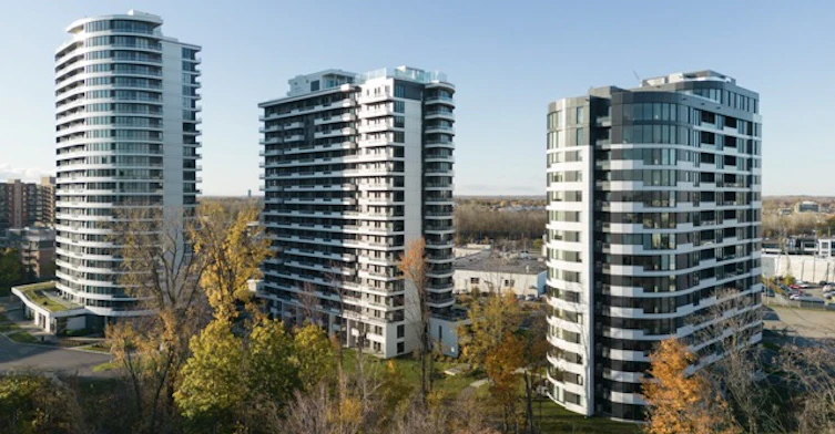 3405 Le Carrefour Boulevard, Laval, QC, H7T 0M9 - 32