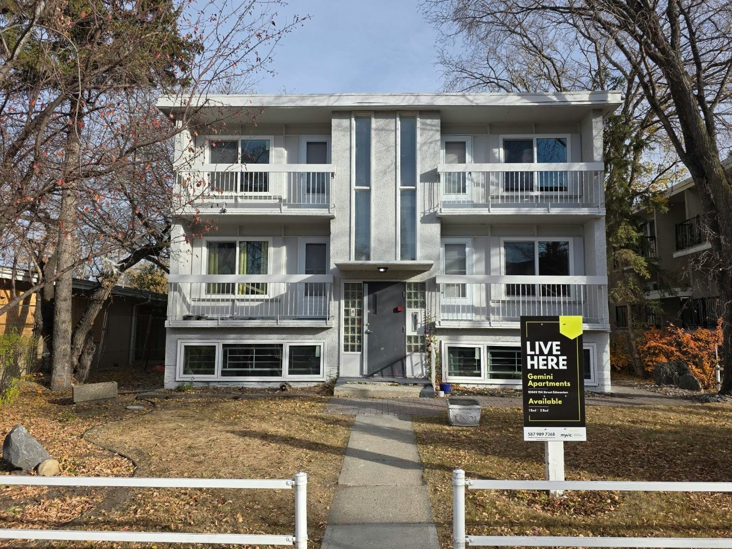 10045 154 Street, Edmonton, AB, T5P 2H1
