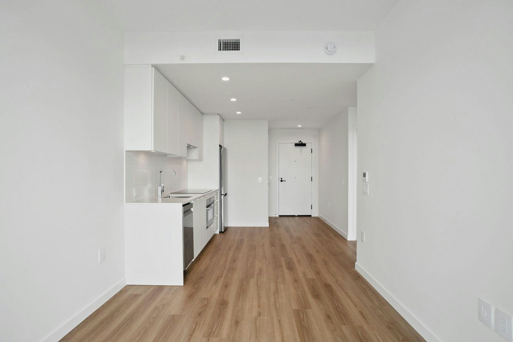 C-5780 Alberta Street, Vancouver, BC, V5Y 2T2 - 4