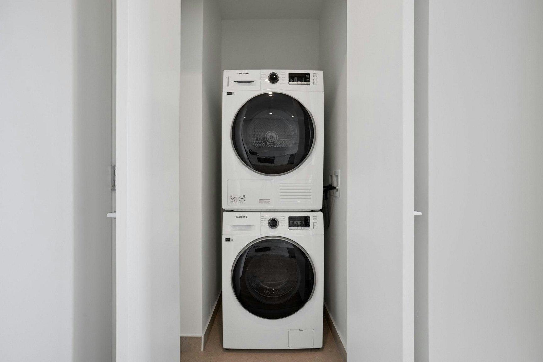 C-5780 Alberta Street, Vancouver, BC, V5Y 2T2 - 8