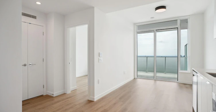 C-5780 Alberta Street, Vancouver, BC, V5Y 2T2 - 5