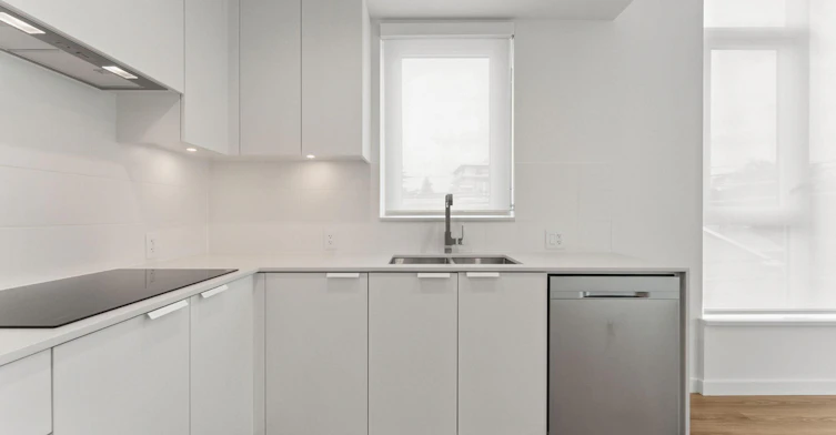 317-5780 Alberta Street, Vancouver, BC, V5Y 2T2 - 3