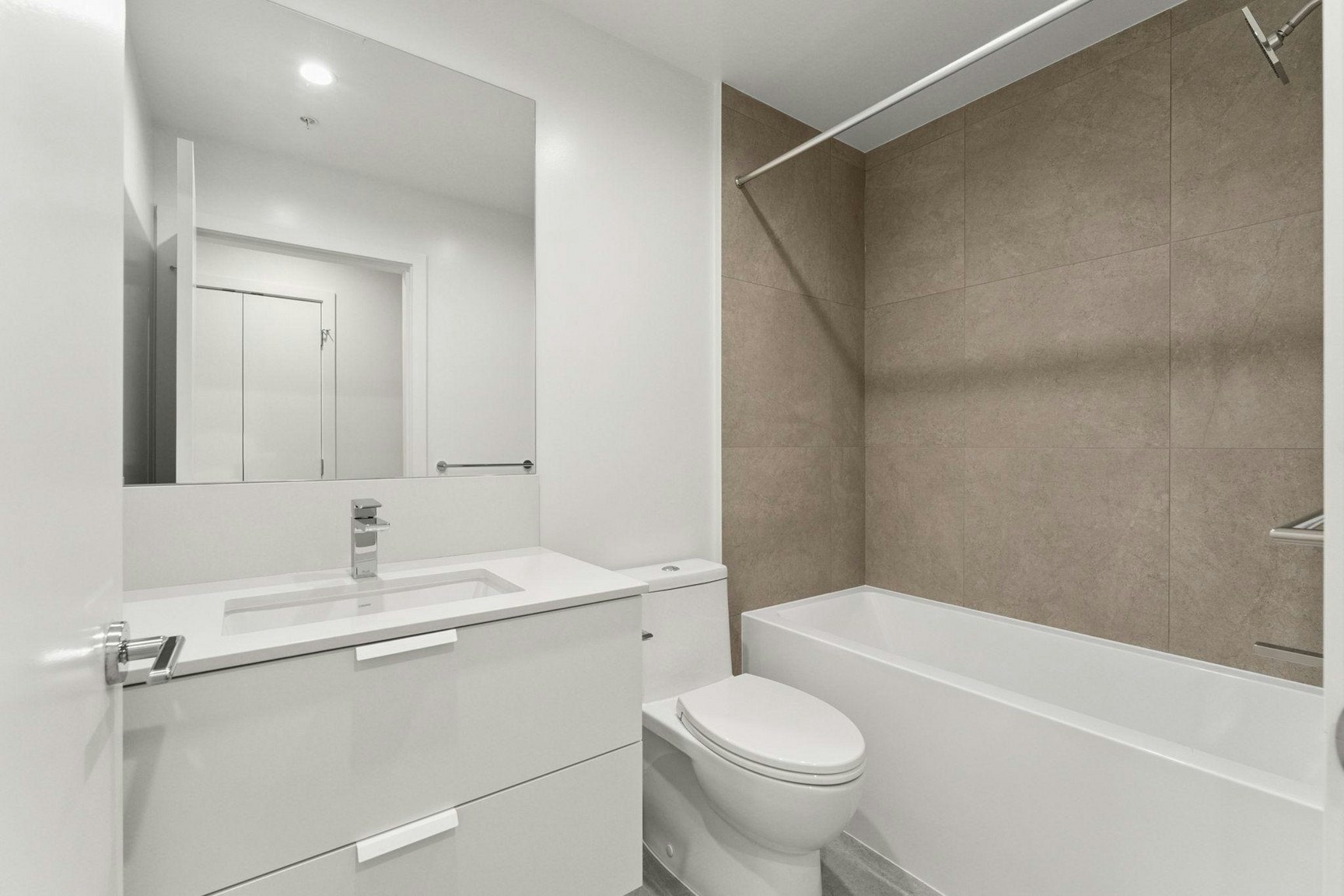 317-5780 Alberta Street, Vancouver, BC, V5Y 2T2 - 7