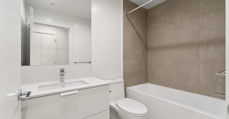 317-5780 Alberta Street, Vancouver, BC, V5Y 2T2 - 7