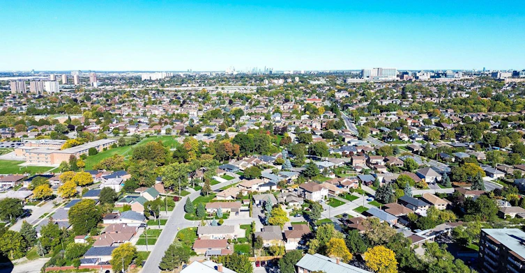0116-1577 Lawrence Avenue West, Toronto, ON, M6L 1C4 - 19