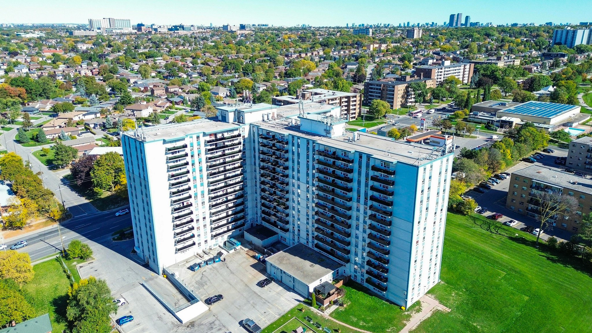 0624-1577 Lawrence Avenue West, Toronto, ON, M6L 1C4 - 18