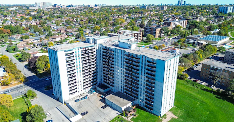 1577 Lawrence Avenue West, Toronto, ON, M6L 1C4 - 19