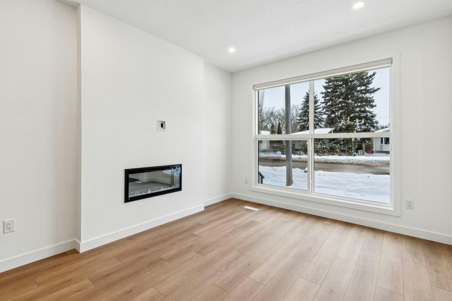 10611 142 Street Northwest, Edmonton, AB, T5N 1B2 - 3