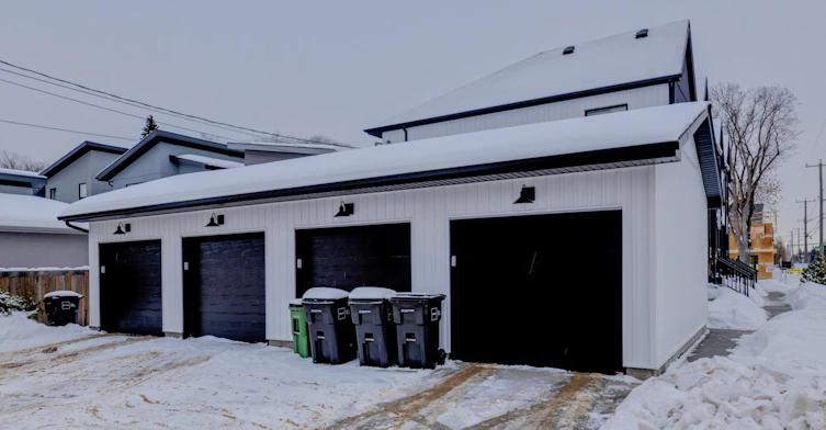 10611 142 Street Northwest, Edmonton, AB, T5N 1B2 - 27