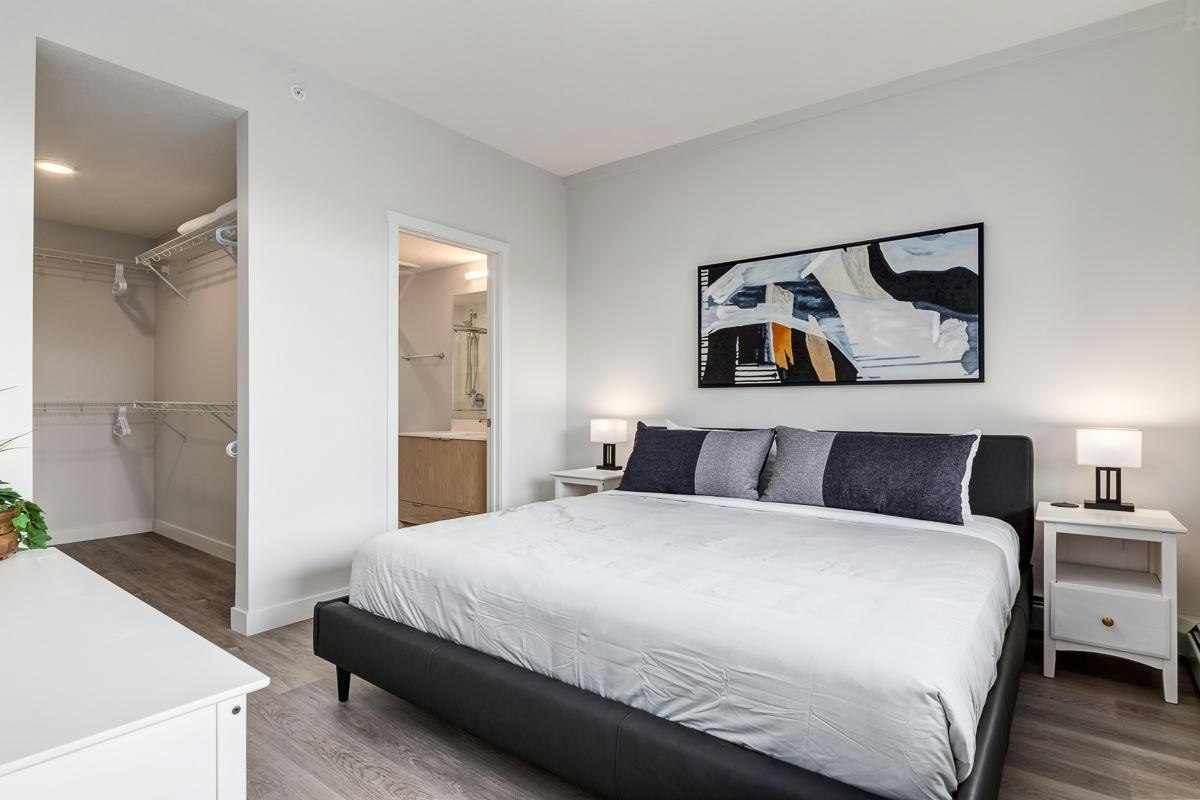 Floor Plan B-3470 18 Street Southwest, Calgary, AB, T2T 4T8
