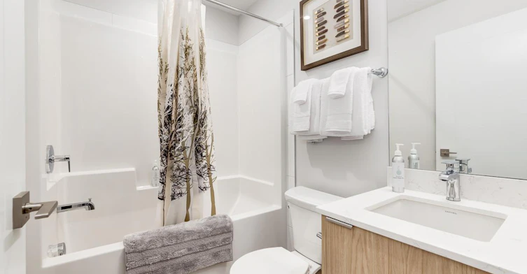 Floor Plan B-3470 18 Street Southwest, Calgary, AB, T2T 4T8 - 9