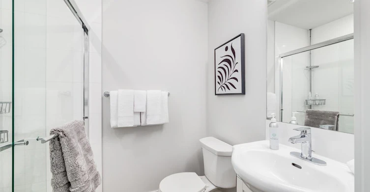 3470 18 Street Southwest, Calgary, AB, T2T 4T8 - 19