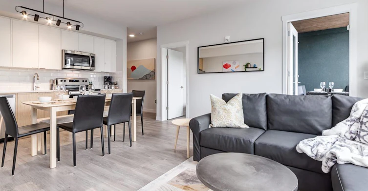 3470 18 Street Southwest, Calgary, AB, T2T 4T8 - 8