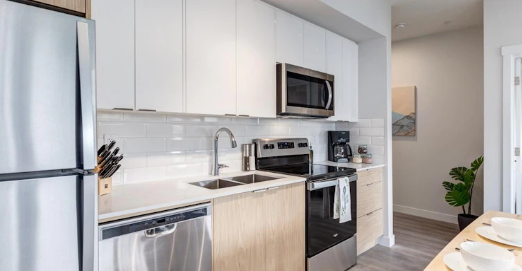 3470 18 Street Southwest, Calgary, AB, T2T 4T8 - 13