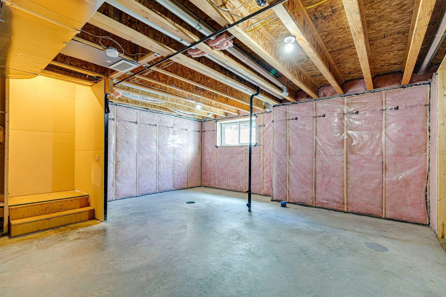 Floorplan A-1 Reunion Loop Northwest, Airdrie, AB, T4B 4J5 - 32
