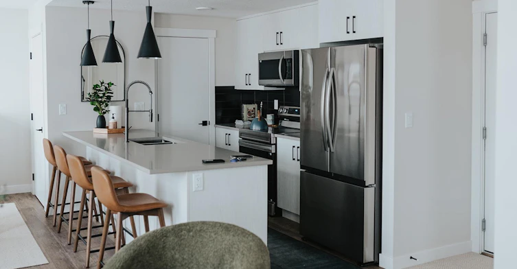 101A-226 Heirloom Gr SE, Calgary, AB, T3S 0K5 - 9