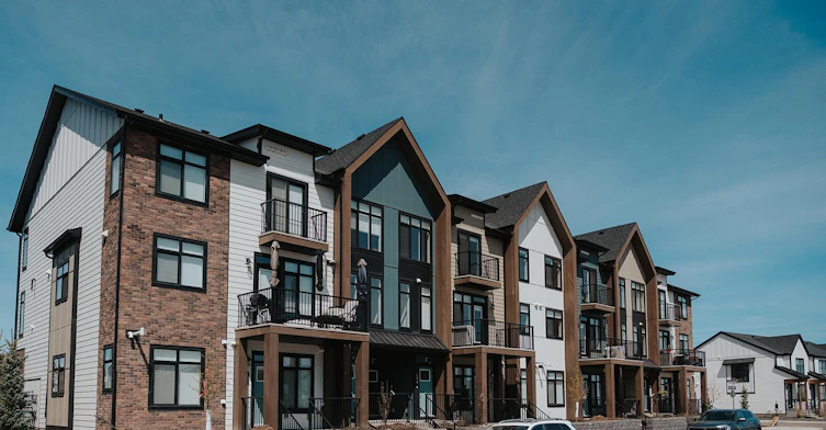 162-226 Heirloom Gr SE, Calgary, AB, T3S 0K5 - 2