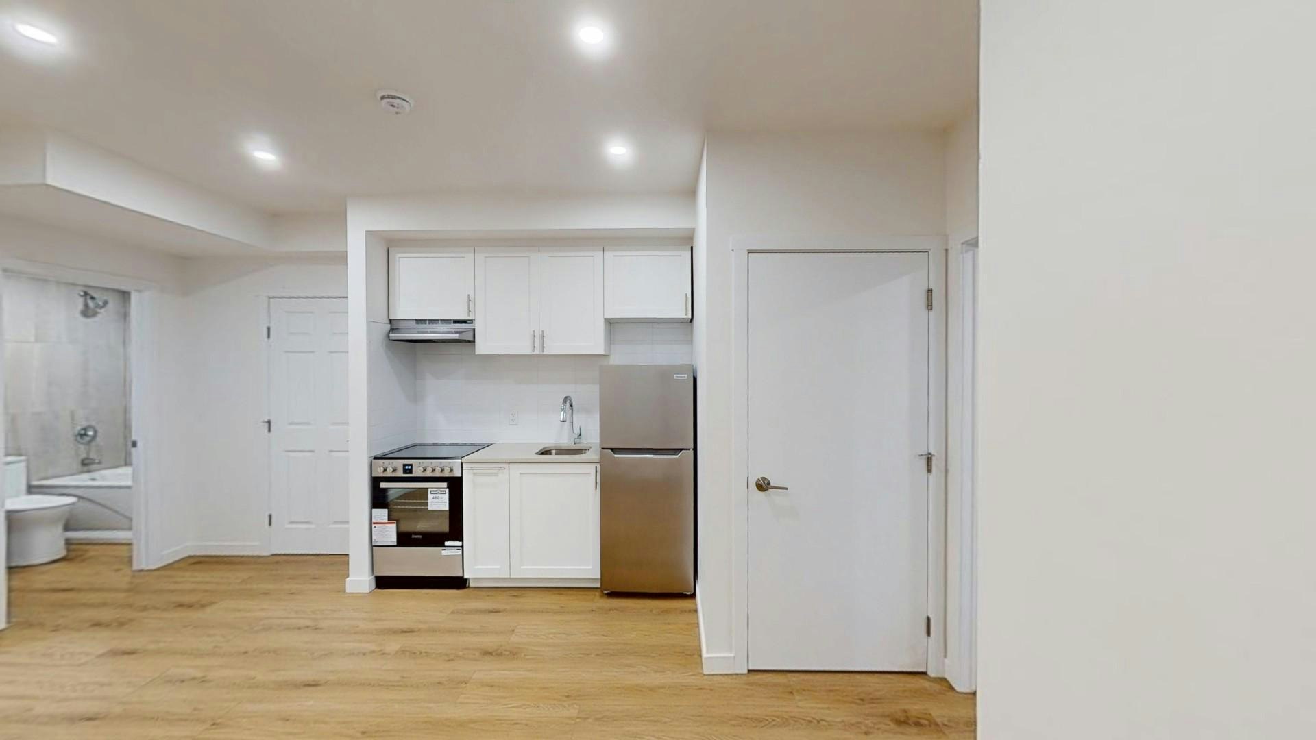 63 Carringford Road Nw, Calgary, AB, T3P 2H1 - 3