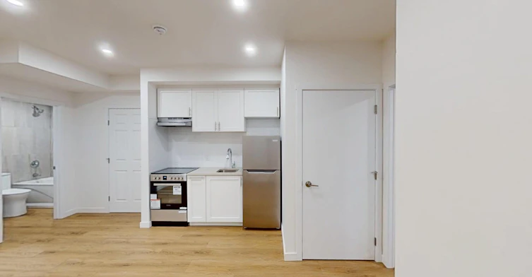 63 Carringford Road Nw, Calgary, AB, T3P 2H1 - 3