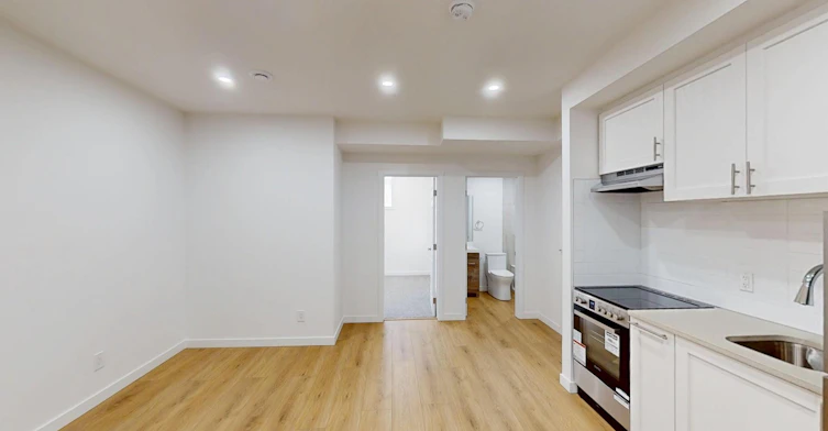 63 Carringford Road Nw, Calgary, AB, T3P 2H1 - 2