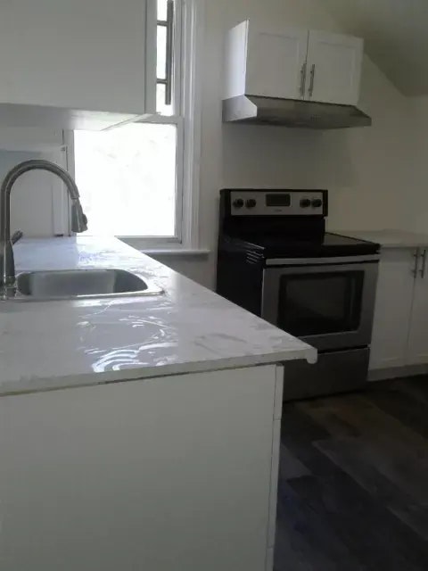 18 Rodman Street, St. Catharines, ON, L2R 5C8 - 4
