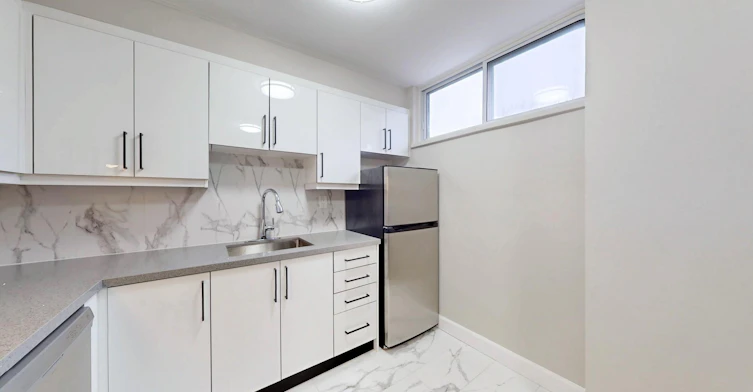 1011-345 Merton Street, Toronto, ON, M4S 1B5 - 13