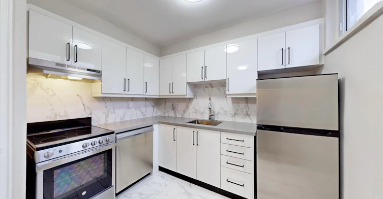 1011-345 Merton Street, Toronto, ON, M4S 1B5 - 11