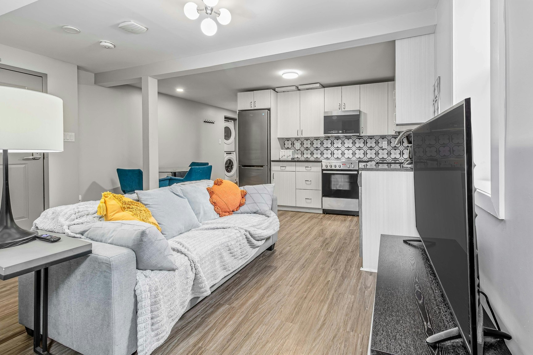 3B-388 Chapel Street, Ottawa, ON, K1N 7Z6 5