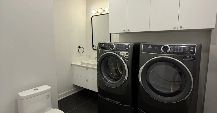 102-286 Saint Paul Rue Ouest, Montréal, QC, H2Y 2A3 - 2