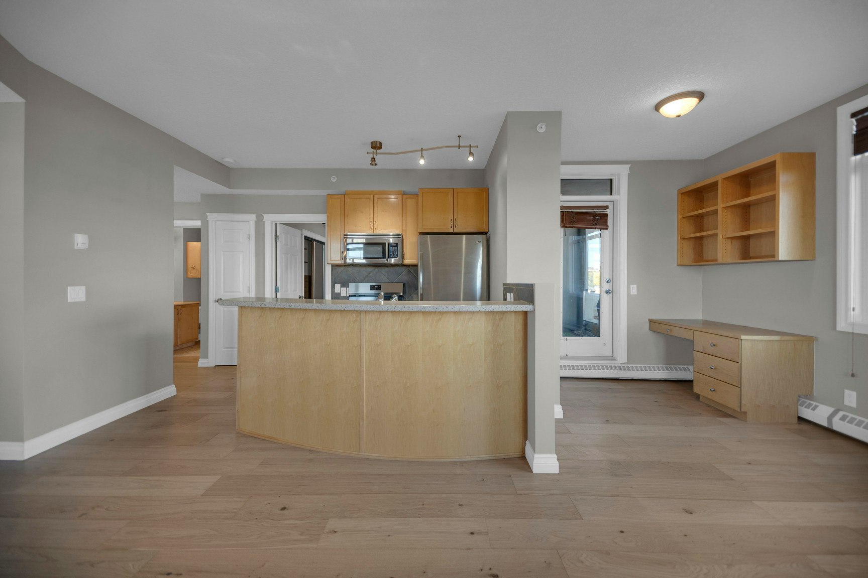 432-990 Centre Avenue Northeast, Calgary, AB, T2E 2M9 - 9