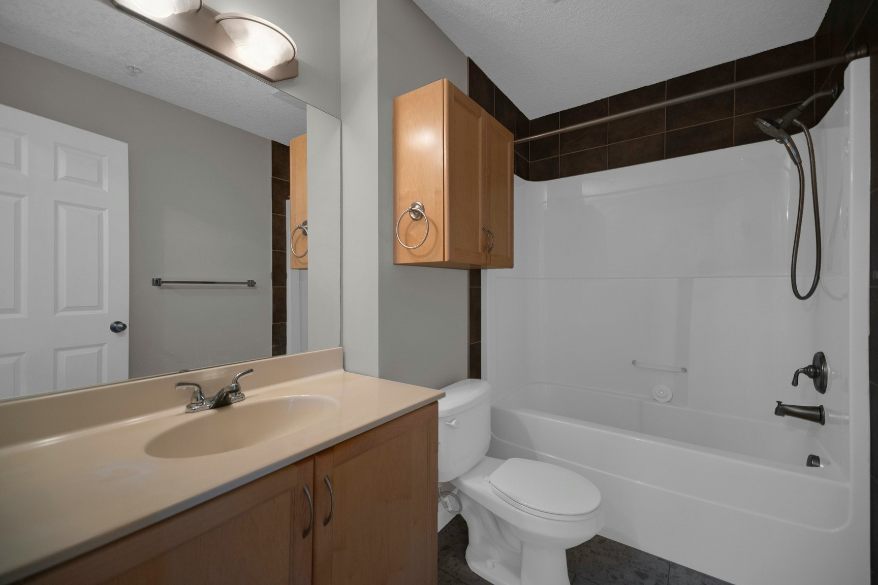 432-990 Centre Avenue Northeast, Calgary, AB, T2E 2M9 - 6
