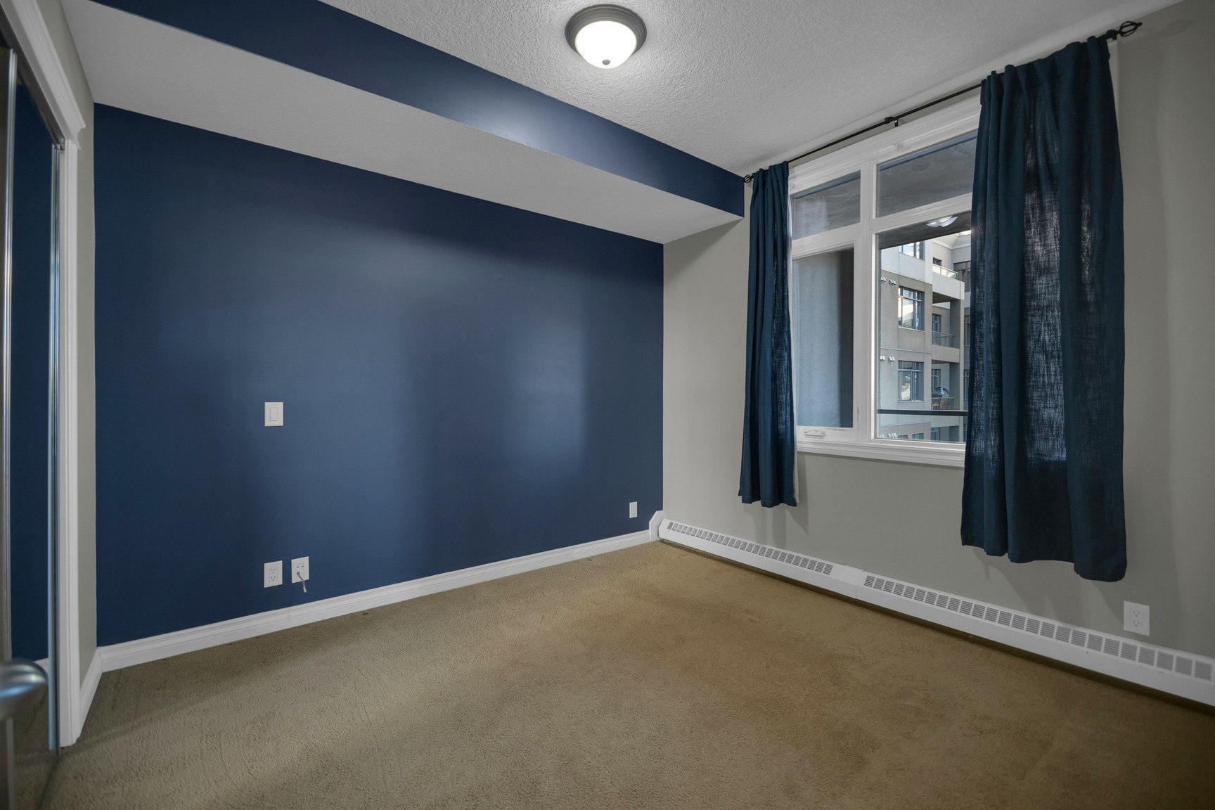 432-990 Centre Avenue Northeast, Calgary, AB, T2E 2M9 - 4